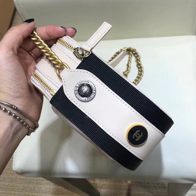 Chanel Camera Case A57575 Creamy