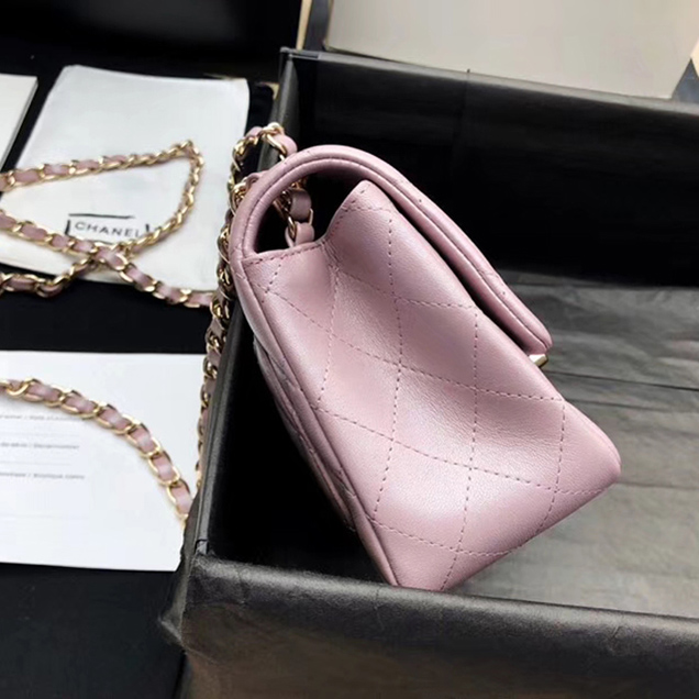 Chanel Mini Flap Bag A35200 Light Pink Lambskin Gold-Tone Metal