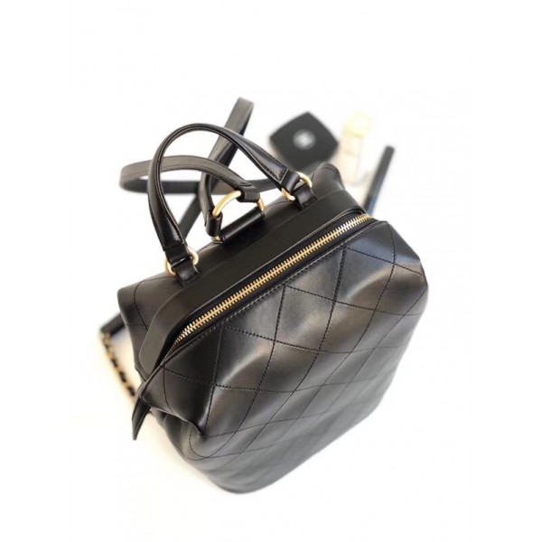 Chanel Lambskin and Gold-Tone Metal Backpack Large Bag A57558 Black 2018