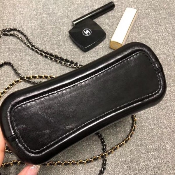 Chanel Tweed/Calfskin Gabrielle Small Hobo Bag A91810 Black/White 2018