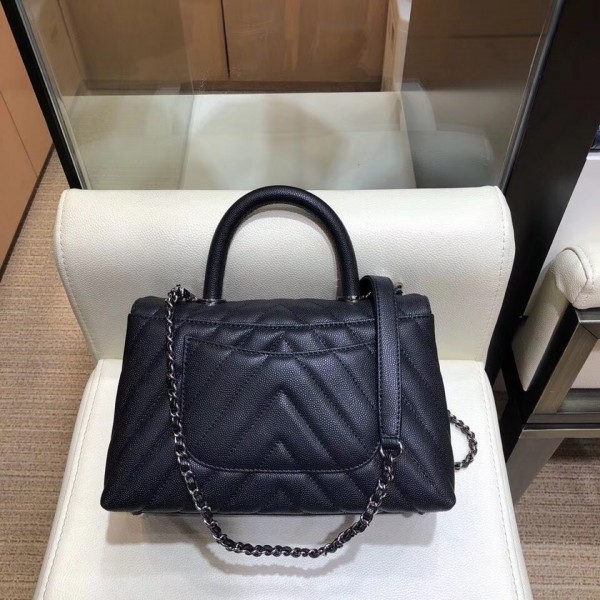 Chanel Chevron Grained Calfskin Small Flap Bag with Top Handle A92990 Black 2018