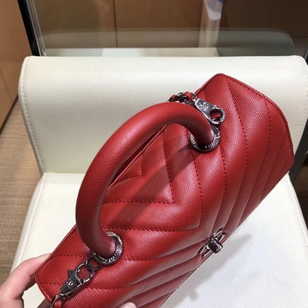 Chanel Chevron Grained Calfskin Small Flap Bag with Top Handle A92990 Red 2018