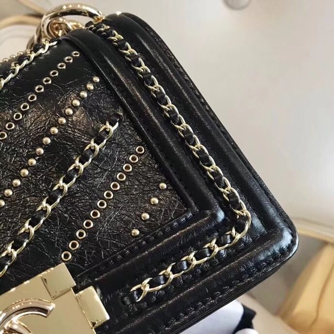 Small BOY CHANEL Handbag Crumpled Calfskin & Gold-Tone Metal A67085 black 