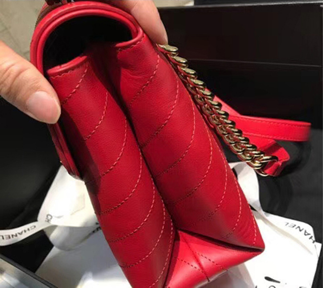 Chanel Flap Bag A57551 Red Calfskin Gold Tone Metal