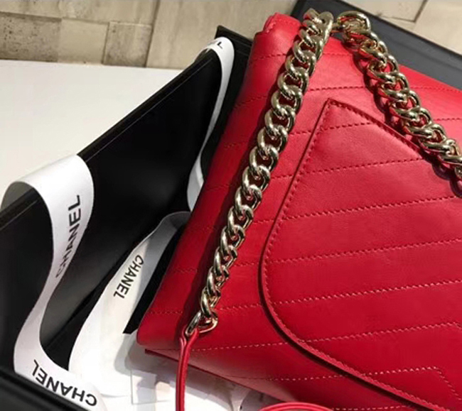 Chanel Flap Bag A57551 Red Calfskin Gold Tone Metal