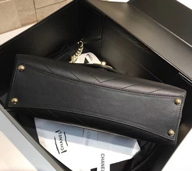 Chanel Flap Bag A57551 Black Calfskin Gold Tone Metal
