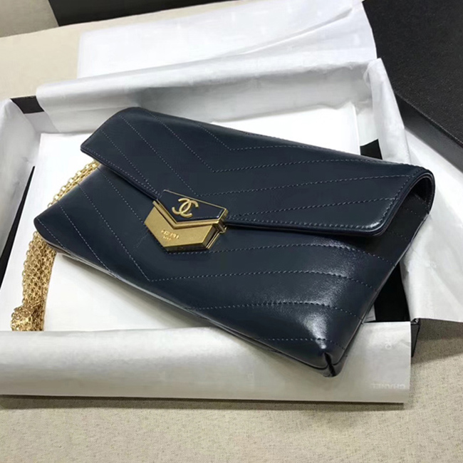 Chanel Clutch A57493 Navy Blue Calfskin Gold Tone Metal
