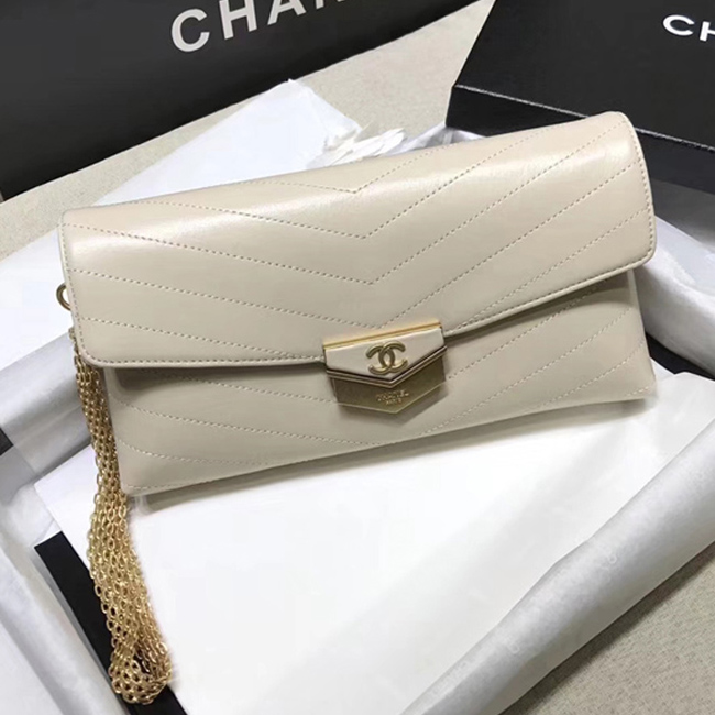 Chanel Clutch A57493 Light Beige Calfskin Gold Tone Metal