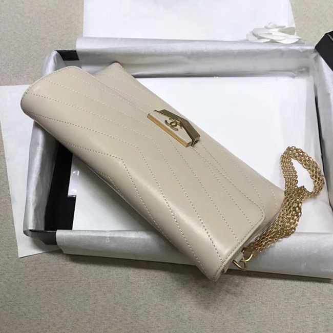 Chanel Clutch A57493 Light Beige Calfskin Gold Tone Metal