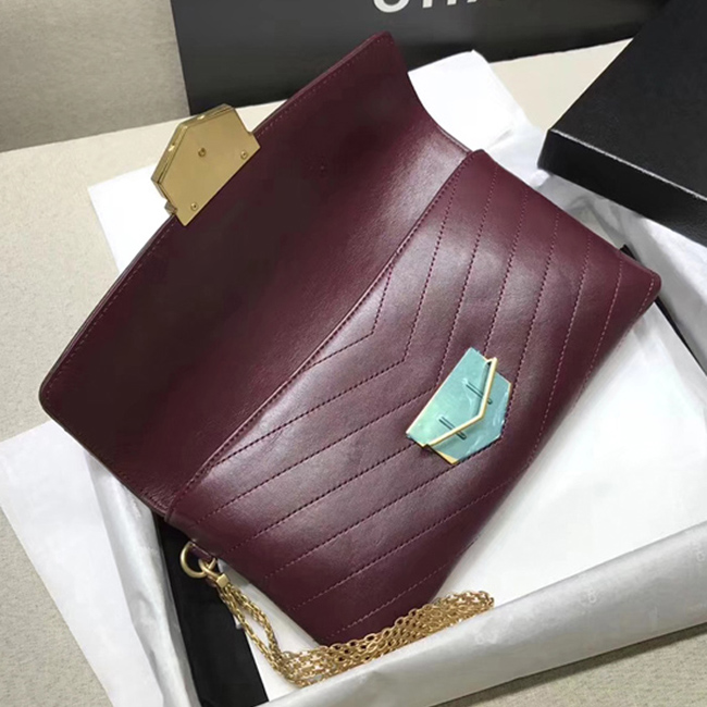 Chanel Clutch A57493 Burgundy Calfskin Gold Tone Metal