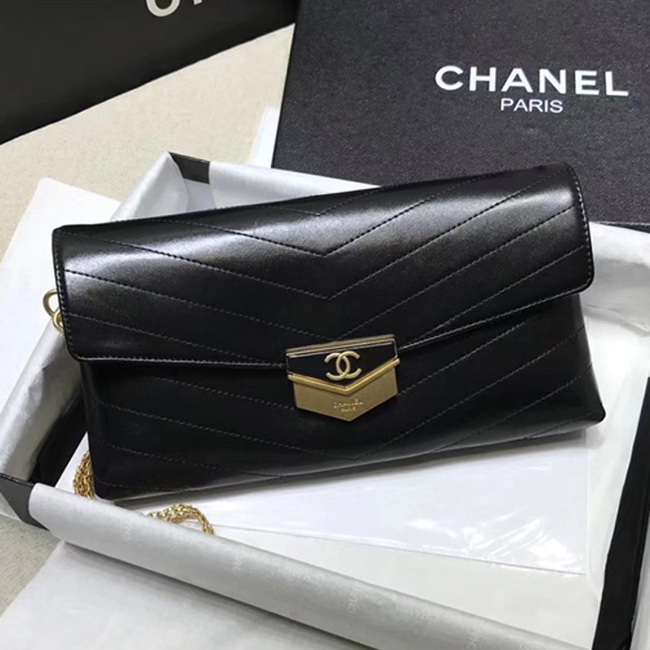 Chanel Clutch A57493 Black Calfskin Gold Tone Metal