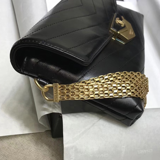 Chanel Clutch A57493 Black Calfskin Gold Tone Metal