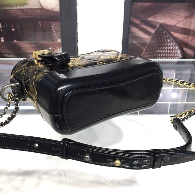 Chanel Gabrielle Small Hobo Bag A91810 20cm Metallic Crumpled Goatskin Leather 2018 Black Gold