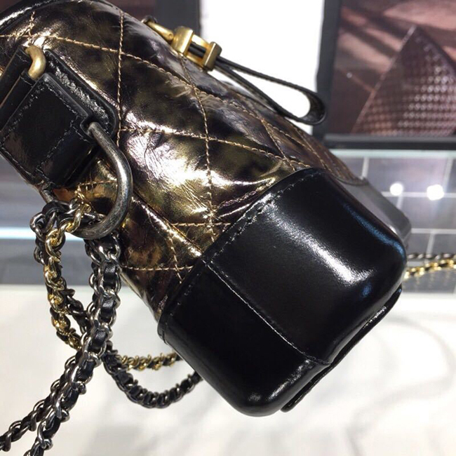 Chanel Gabrielle Small Hobo Bag A91810 20cm Metallic Crumpled Goatskin Leather 2018 Black Gold