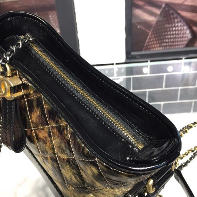 Chanel Gabrielle Small Hobo Bag A91810 20cm Metallic Crumpled Goatskin Leather 2018 Black Gold