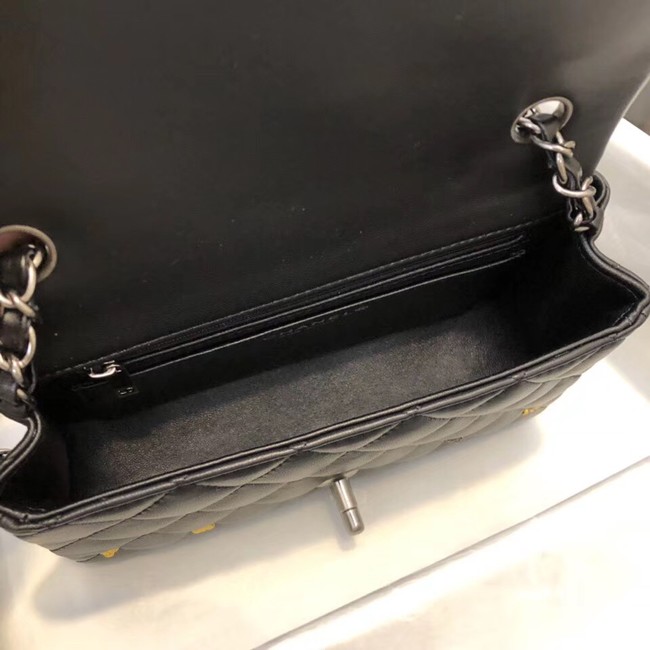 CHANEL Classic Handbag Lambskin Silver-Tone & Ruthenium-Finish Metal A01116 Black 