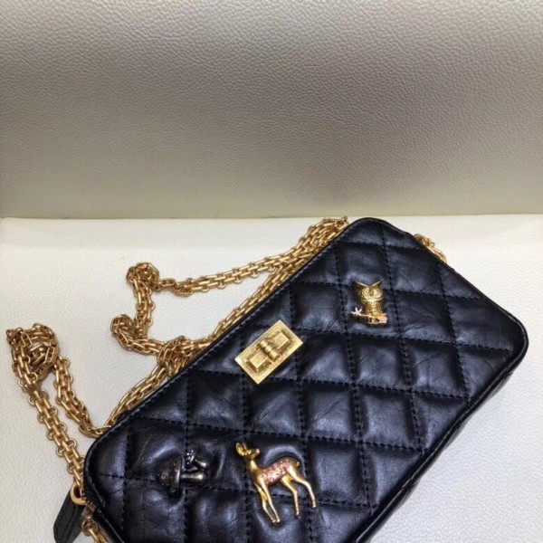 Chanel 2.55 Reissue Aged Calfskin Clutch with Chain Bag A70953 Charms 2018