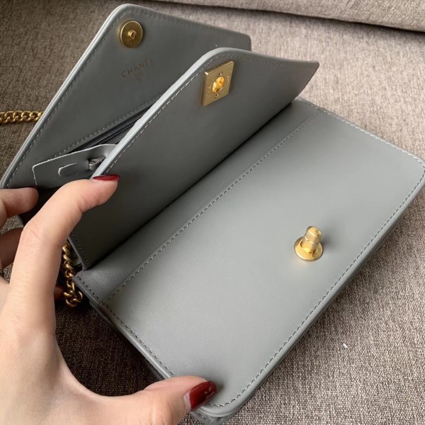 Chanel Chevron Calfskin/Elaphe Wallet On Chain WOC Bag Gray 2018