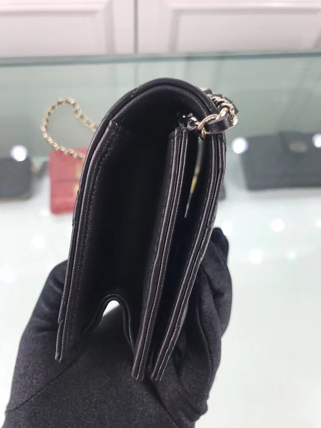 CHANEL Clutch Lambskin & Gold-Tone Metal A94575 Black 