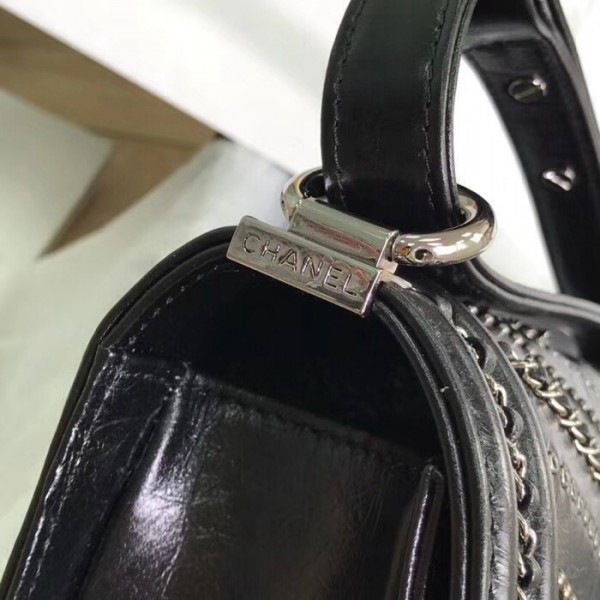 Chanel Crumpled Calfskin Small Boy Chanel Bag A67085 Black 2018(Silver-Tone Metal) Collection