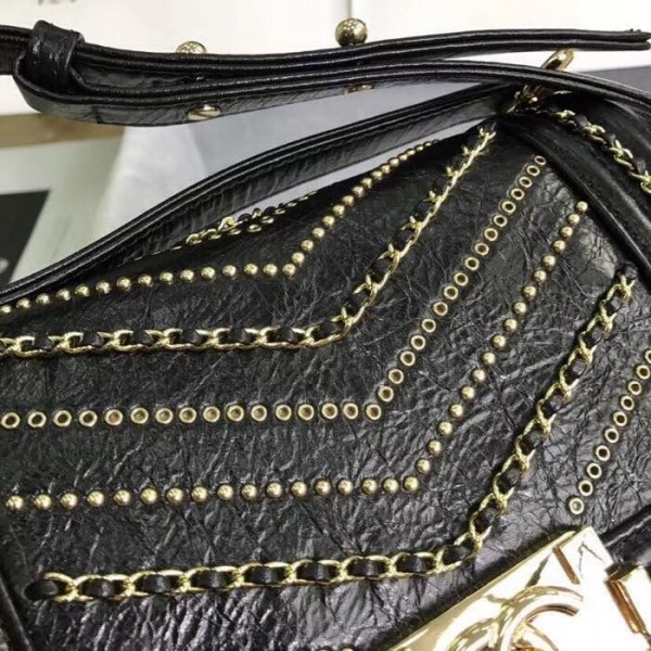 Chanel Crumpled Calfskin Small Boy Chanel Bag A67085 Black 2018(Gold-Tone Metal) Collection