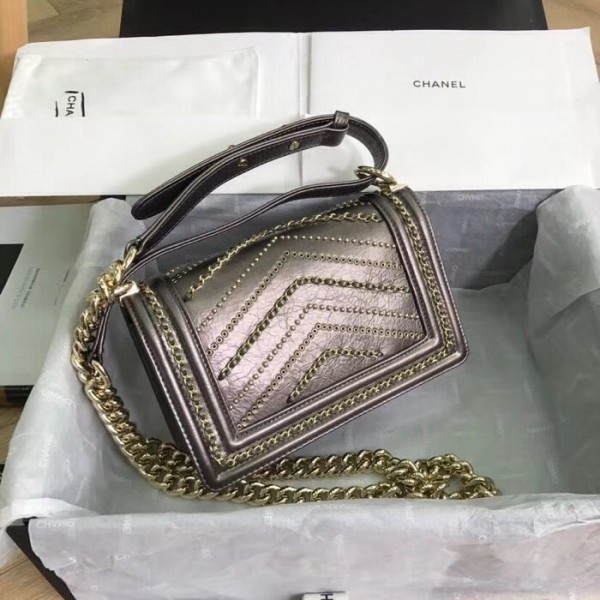 Chanel Metallic Crumpled Calfskin Small Boy Chanel Bag A67085 2018(Gold-Tone Metal) Collection