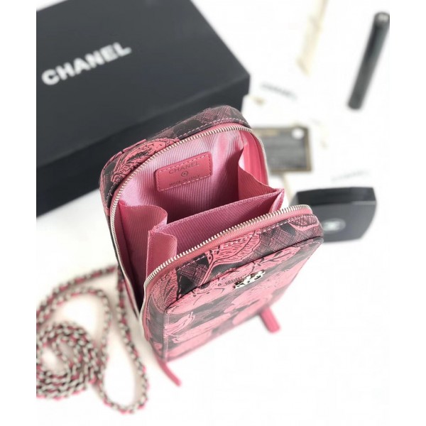 Chanel Printed Lambskin Clutch with Chain Pink 2018 Collection