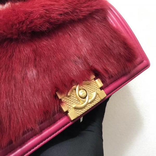 Chanel Boy Orylag Old Medium Flap Bag Burberrygundy 2018 Collection