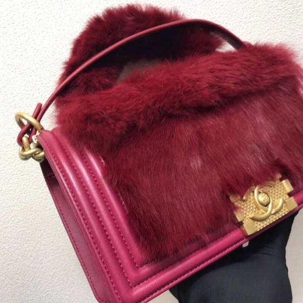 Chanel Boy Orylag Old Medium Flap Bag Burberrygundy 2018 Collection