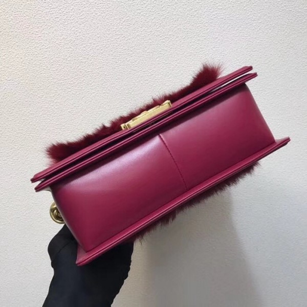 Chanel Boy Orylag Old Medium Flap Bag Burberrygundy 2018 Collection