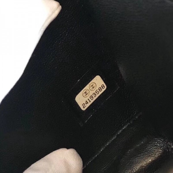 Chanel Gold Metallic Crumpled Calfskin Reissue Clutch Bag F/W 2018 Collection
