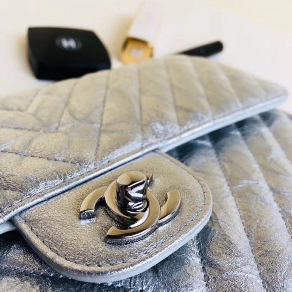 Chanel Aged Metallic Silver Calfskin Medium Classic Flap Bag 2018 Collection