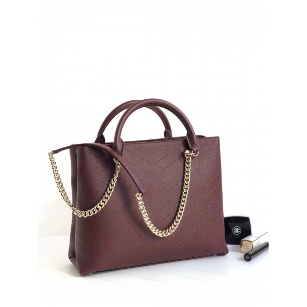 Chanel Coco Chevron Calfskin Large Shopping Bag A57553 Burberrygundy 2018 Collection