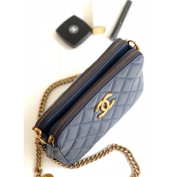 Chanel Calfskin Quilting Shoulder Camera Case Bag Blue