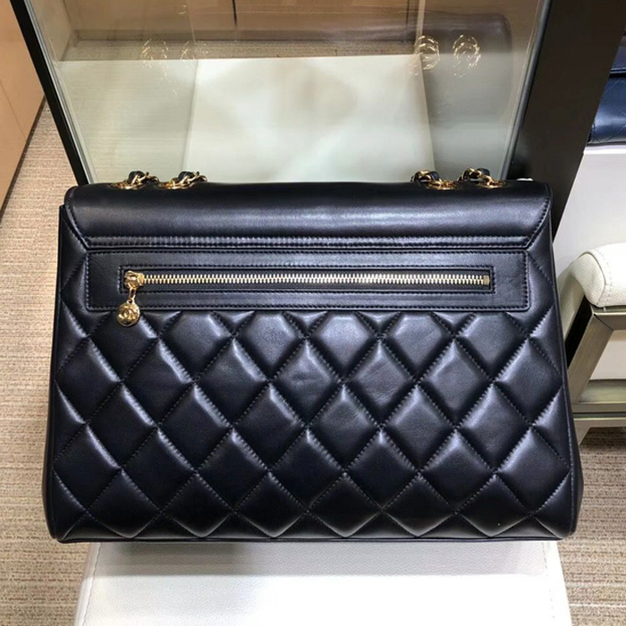 Chanel Grained Calfskin Flap Shoulder Bag A92233 Black 2018
