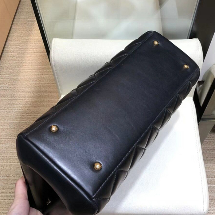 Chanel Grained Calfskin Flap Shoulder Bag A92233 Black 2018