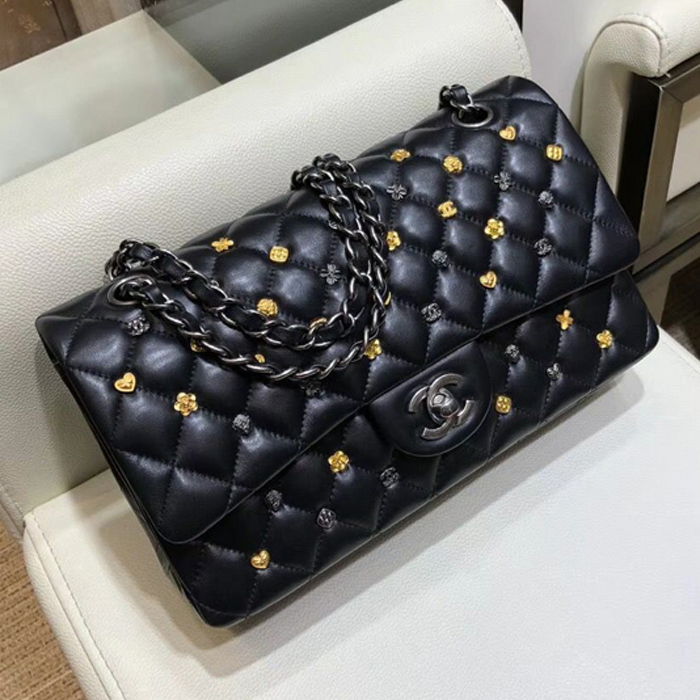 Chanel 18K Charms Medium Classic Flap Bag A01112 Black Silver 2018