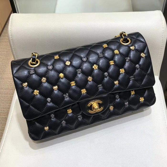 Chanel 18K Charms Medium Classic Flap Bag A01112 Black Gold 2018