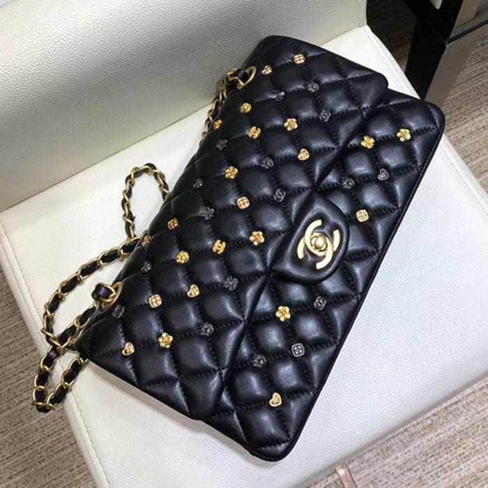 Chanel 18K Charms Medium Classic Flap Bag A01112 Black Gold 2018