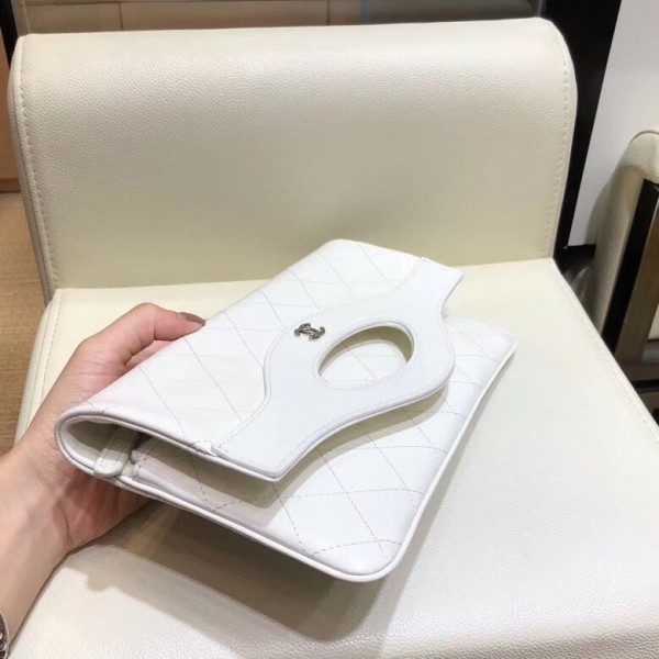 Chanel Calfskin Chanel 31 Pouch Clutch A70520 White 2019