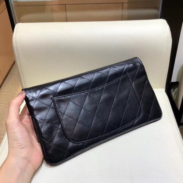 Chanel Calfskin Chanel 31 Pouch Clutch A70520 Black/White 2019