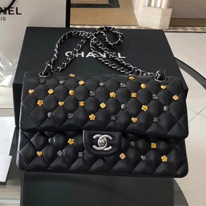 Chanel 18K Charms Medium Classic Flap Bag A01112 Black Silver 2018