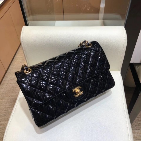 Chanel Classic Flap Medium Bag Black in Patent Leather with Gold Hardware