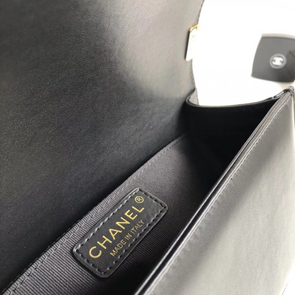 Chanel Chevron Embroidered Calfskin/Lurex Boy  Small Flap Bag A67086 Black/Yellow/Blue 2019