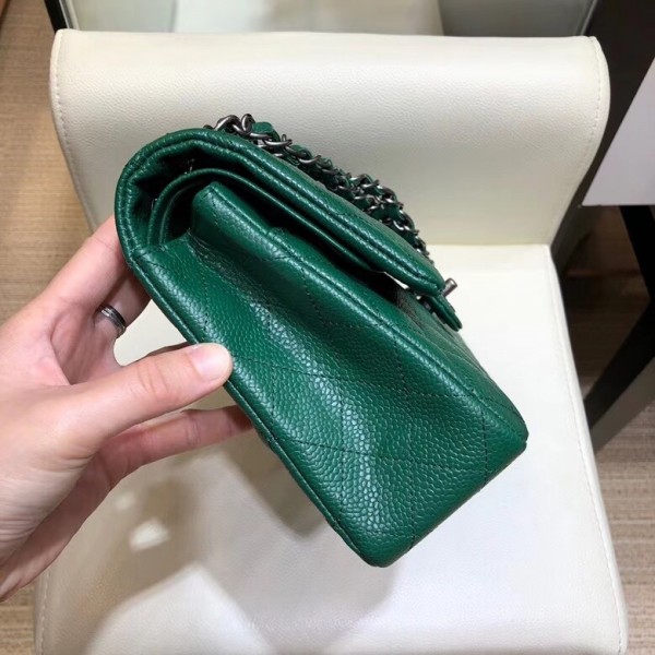 Chanel Grained Caflskin Medium Classic Flap Bag A01112 Green With Silver Hardware