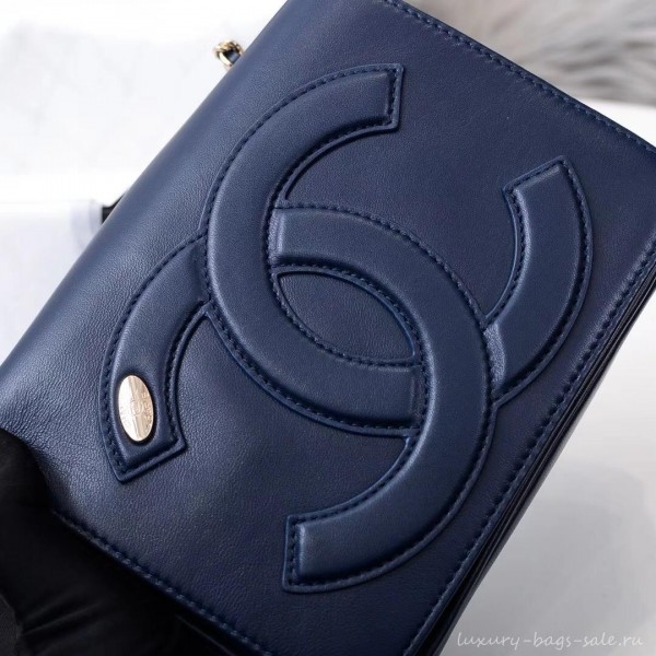 Chanel Lambskin CC Logo Flap Bag AS0321 Navy Blue 2019