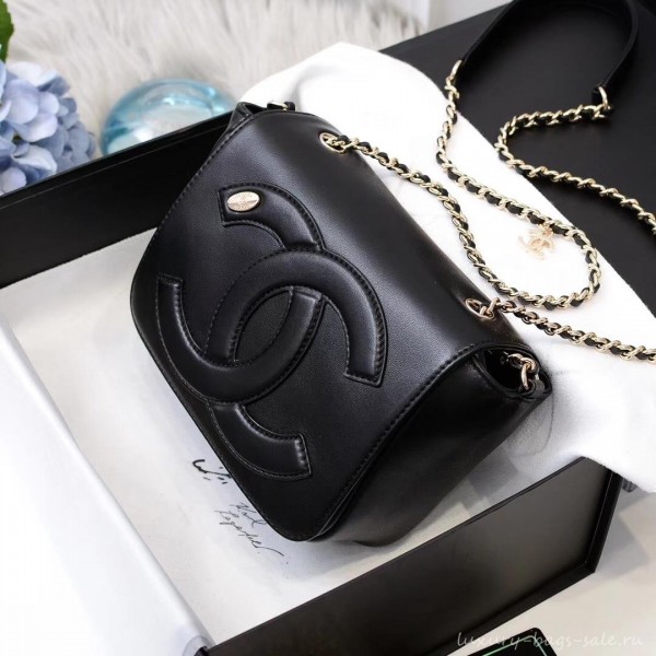 Chanel Lambskin CC Logo Flap Bag AS0321 Black 2019