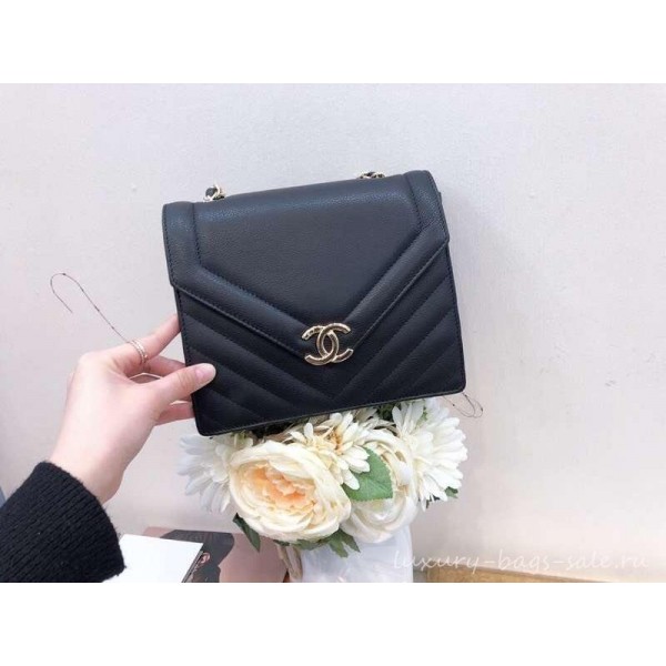 Chanel Chevron Medium Flap Bag AS0025 Black 2019