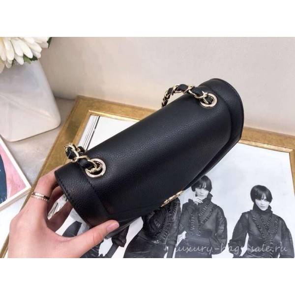 Chanel Chevron Medium Flap Bag AS0025 Black 2019