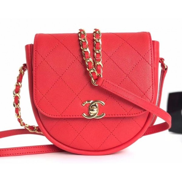 Chanel Casual Trip Messenger Flap Bag AS0143 Red 2019